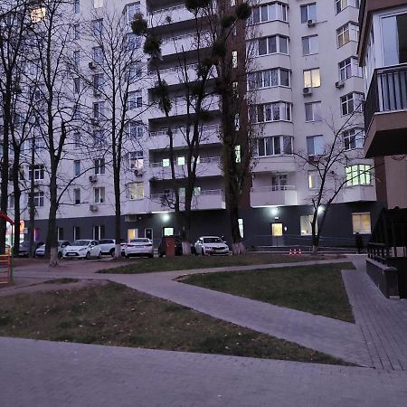 Сказочно Волшебная Квартира Соломенском Районе Добробут Kiew Exterior foto