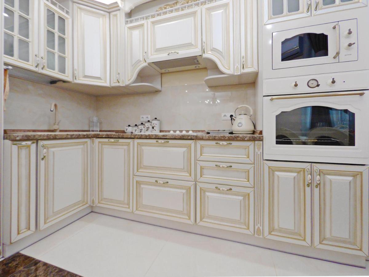 Сказочно Волшебная Квартира Соломенском Районе Добробут Kiew Exterior foto